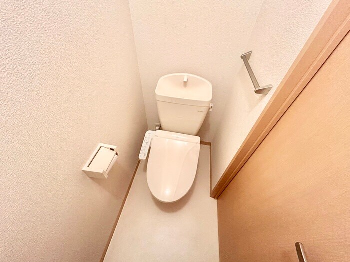 物件内観写真10　(トイレ)