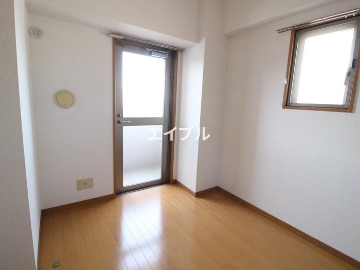 物件内観写真18　(居室)