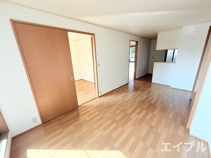 物件内観写真5　(居室)