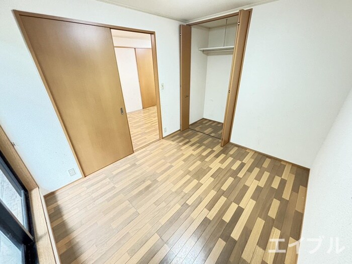 物件内観写真10　(居室)