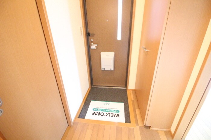 物件内観写真20　(玄関)