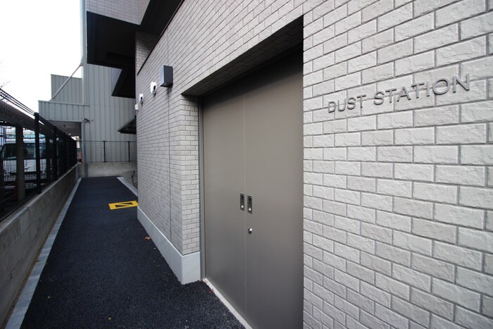 物件外観写真6　(建物設備)