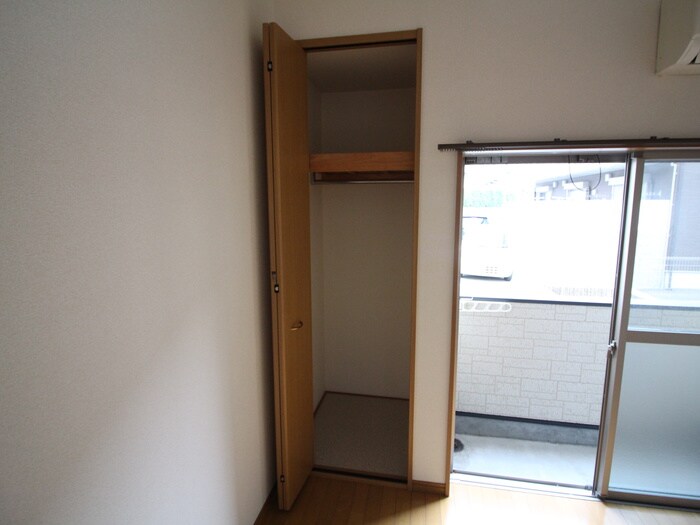 物件内観写真15　(収納)