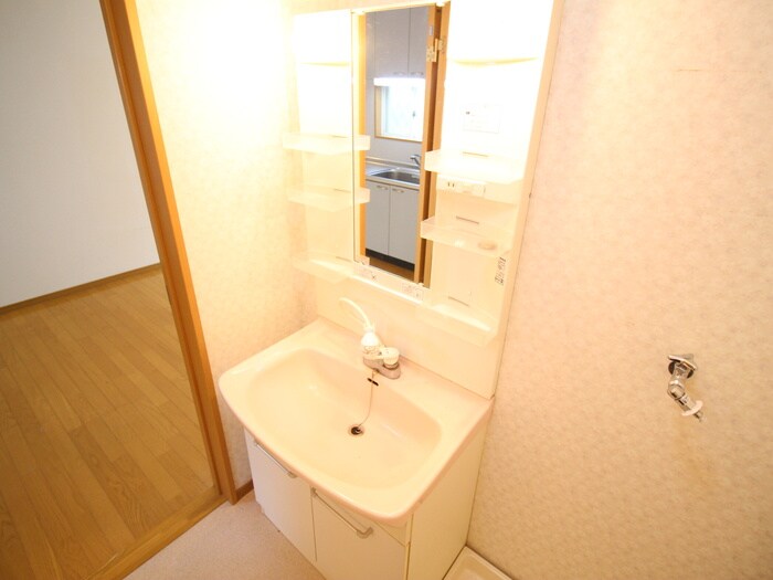 物件内観写真12　(洗面)