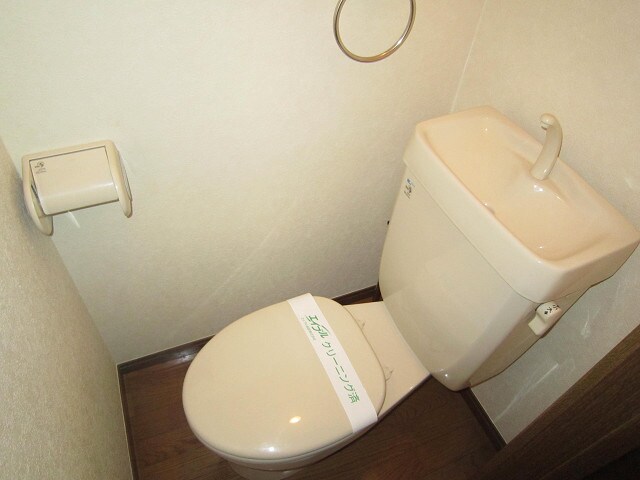 物件内観写真9　(トイレ)