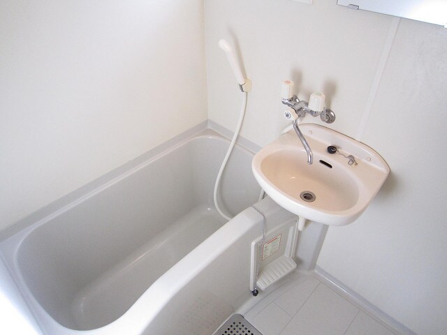物件内観写真10　(バス／シャワールーム等)