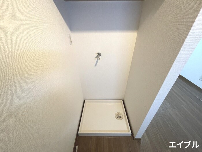 物件内観写真14　(洗濯機置場)