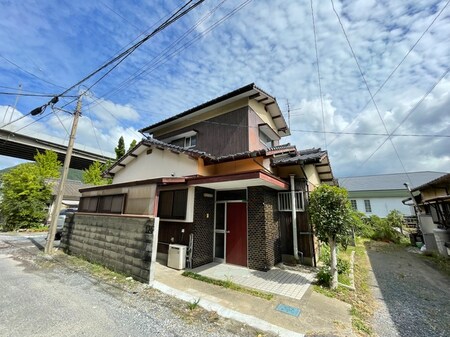 松岡貸家外観写真