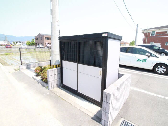 物件外観写真4　(建物設備)