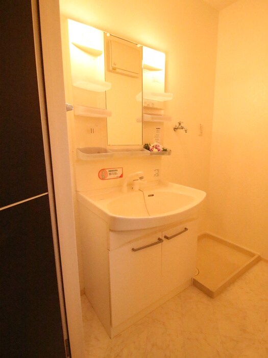 物件内観写真11　(洗面)