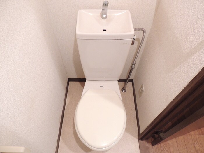 物件内観写真14　(トイレ)