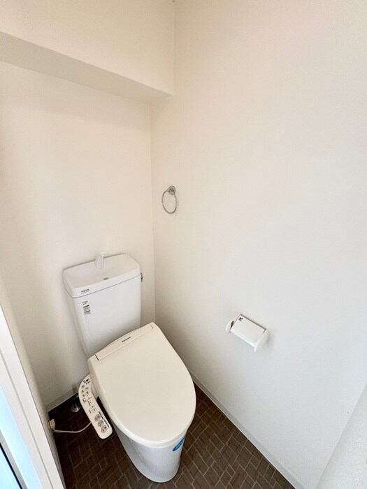 物件内観写真11　(トイレ)