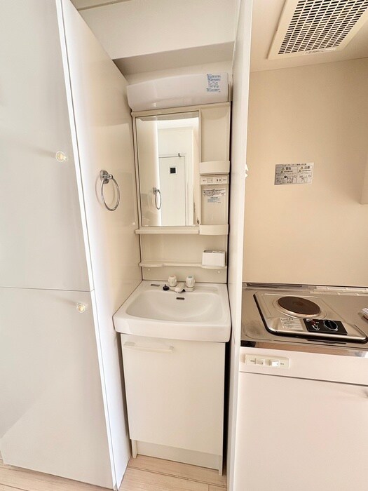 物件内観写真12　(洗面)