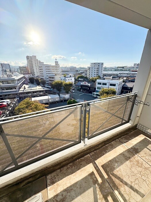 物件内観写真17　(室内からの展望)