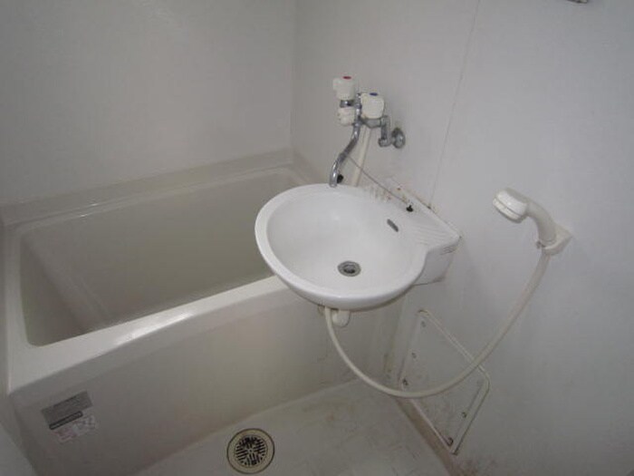 物件内観写真11　(バス／シャワールーム等)