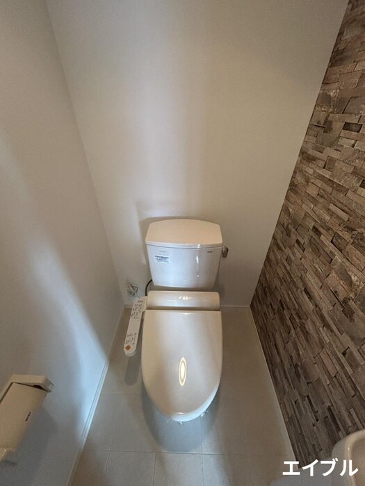 物件内観写真12　(トイレ)