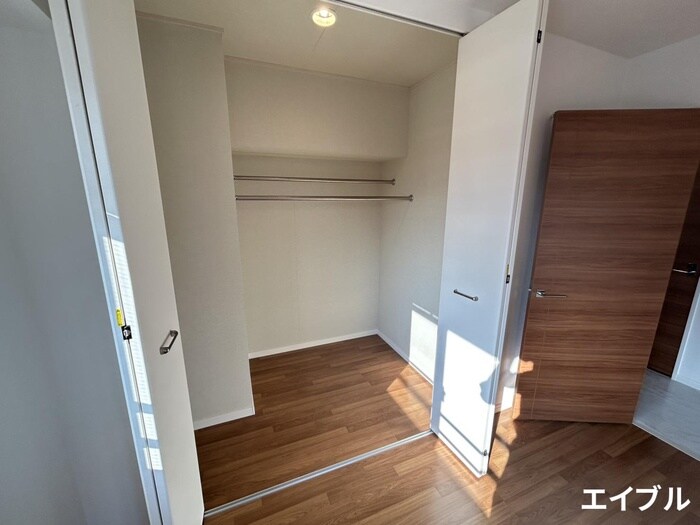 物件内観写真15　(収納)