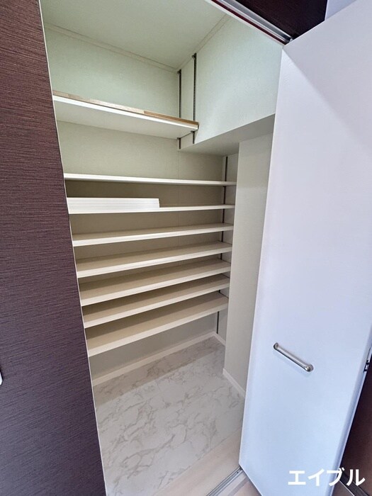 物件内観写真17　(靴箱)