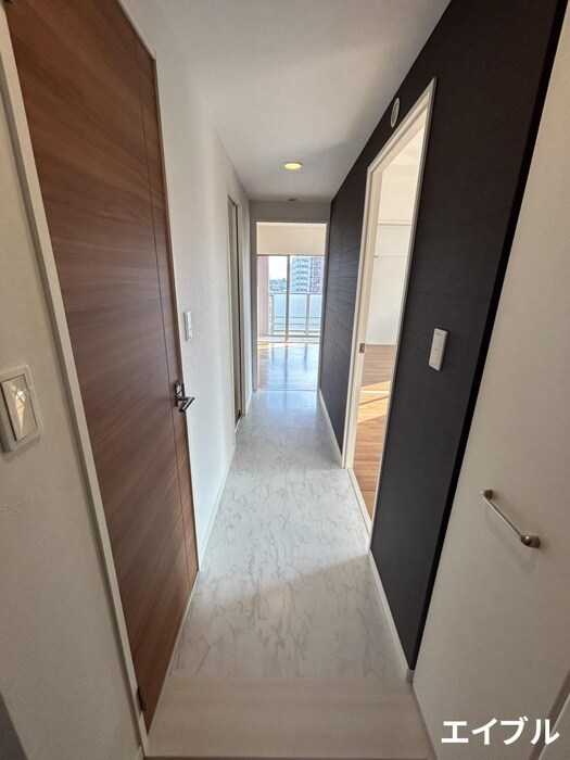 物件内観写真18　(廊下)