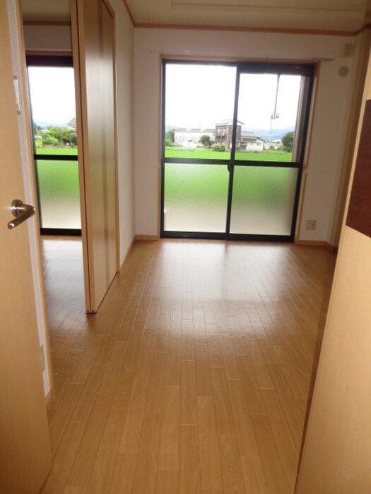 物件内観写真5　(居室)