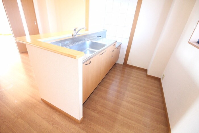 物件内観写真6　(キッチン)