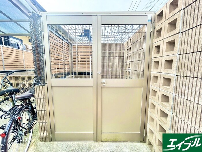 物件外観写真5　(建物設備)