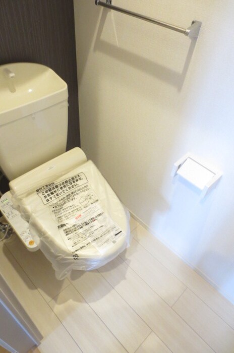 物件内観写真11　(トイレ)