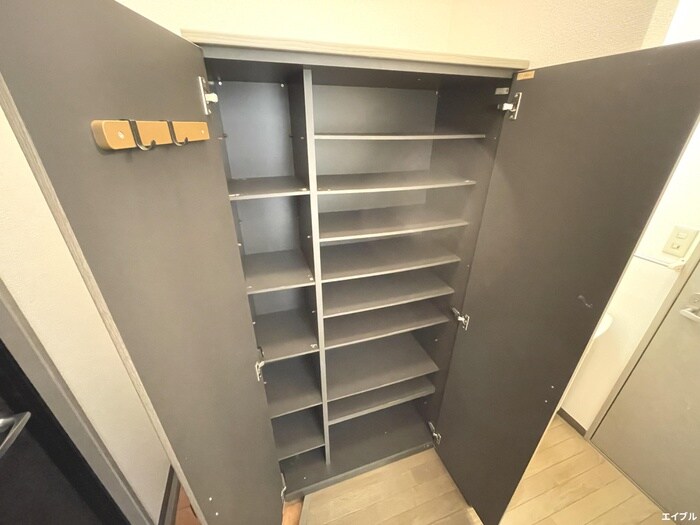 物件内観写真16　(靴箱)