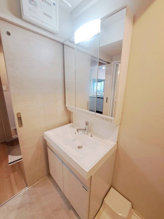 物件内観写真9　(洗面)