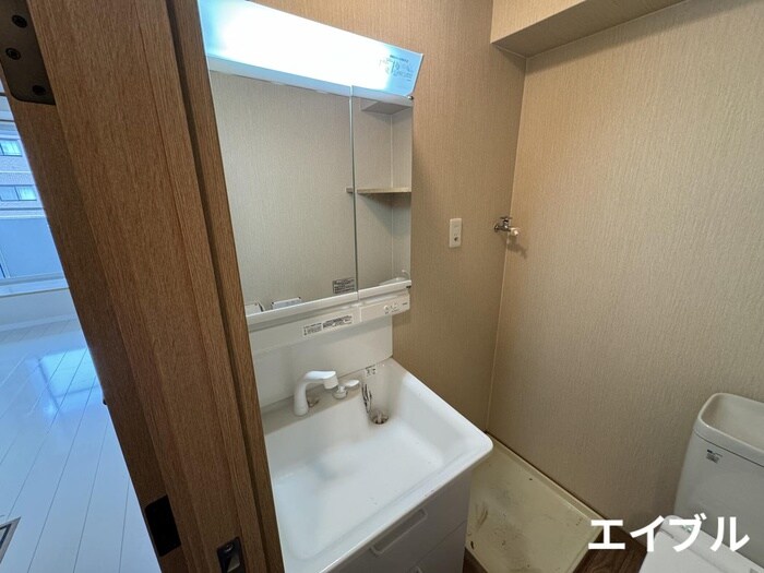 物件内観写真13　(洗面)