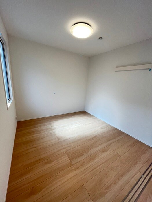 物件内観写真6　(居室)