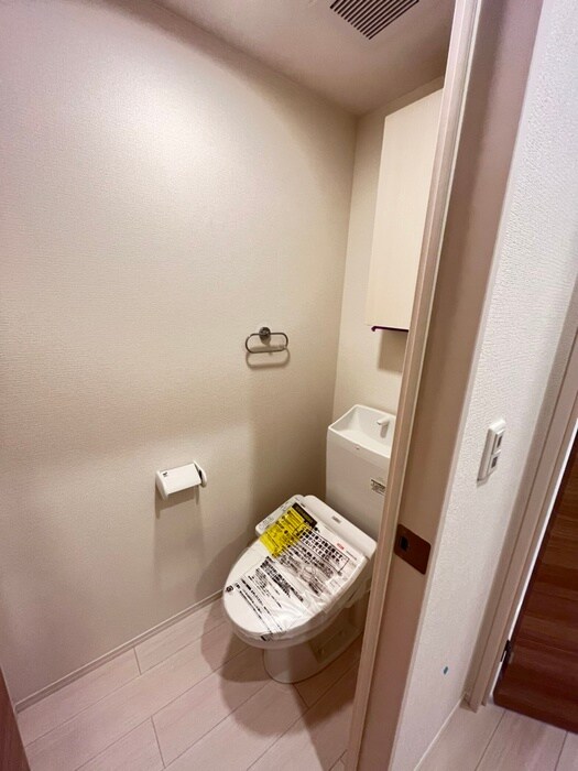 物件内観写真13　(トイレ)