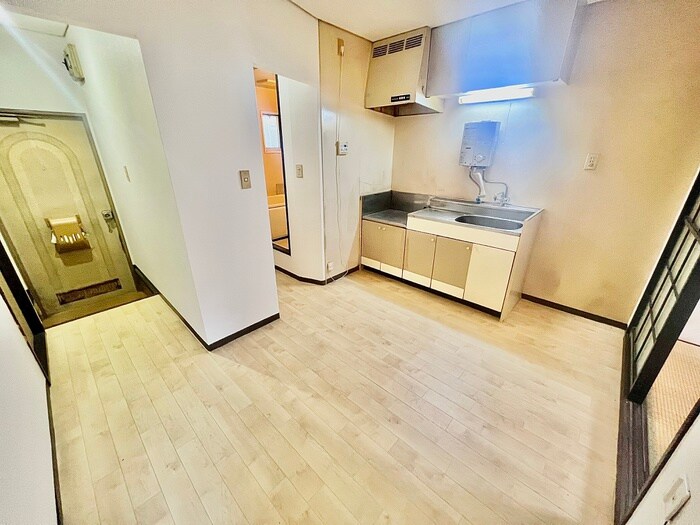 物件内観写真7　(居室)