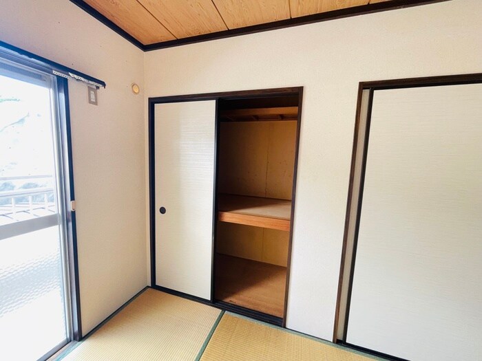 物件内観写真15　(収納)