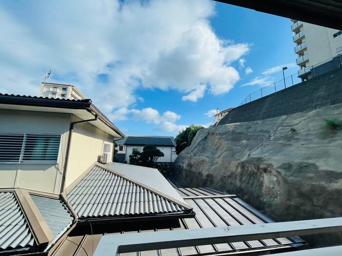 物件内観写真19　(室内からの展望)