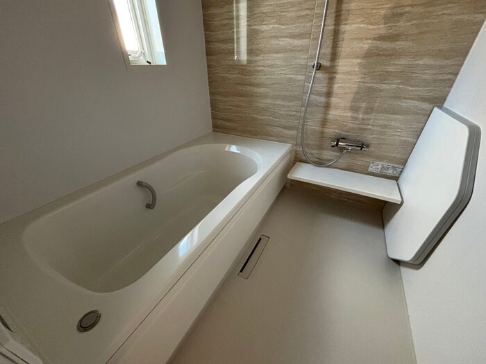 物件内観写真9　(バス／シャワールーム等)