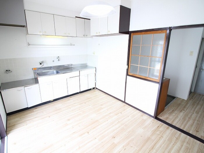 物件内観写真5　(居室)