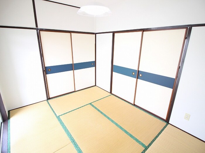 物件内観写真6　(居室)