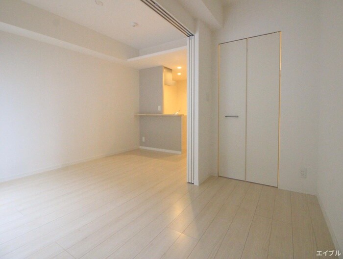 物件内観写真6　(居室)