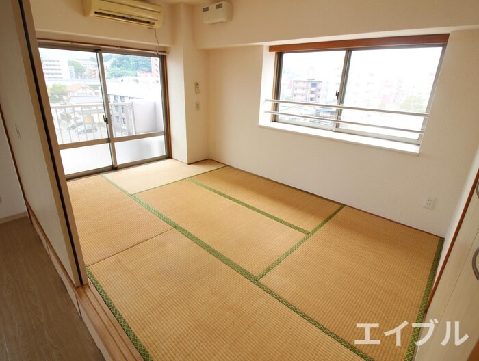 物件内観写真10　(居室)