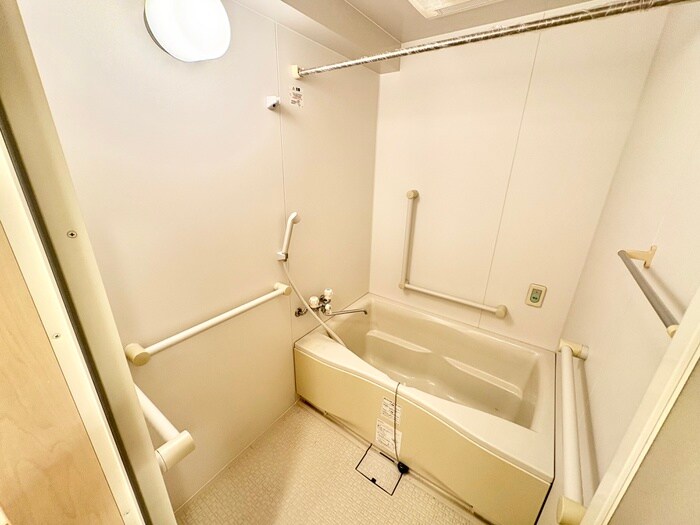 物件内観写真12　(バス／シャワールーム等)