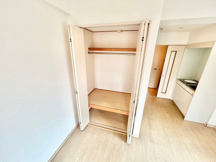 物件内観写真13　(収納)