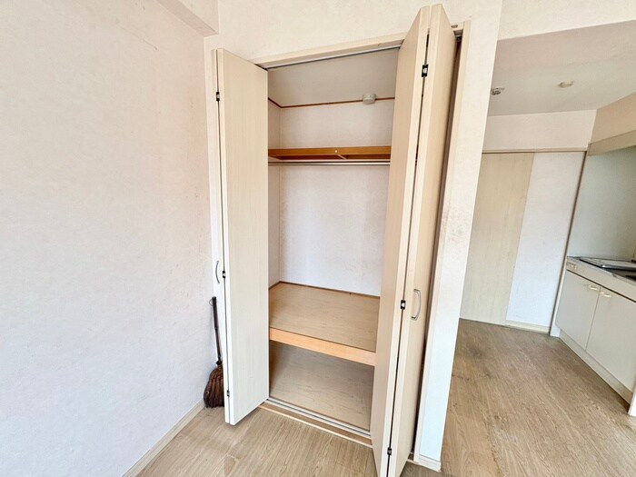 物件内観写真14　(収納)