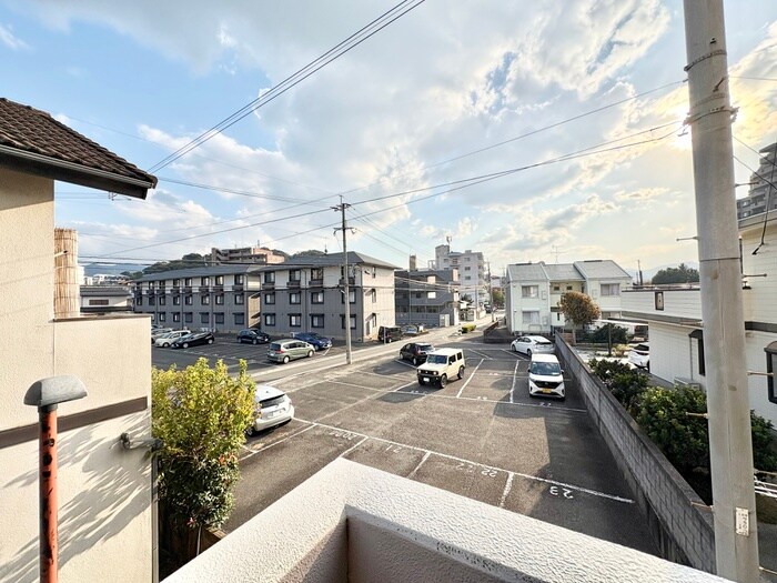 物件内観写真17　(室内からの展望)