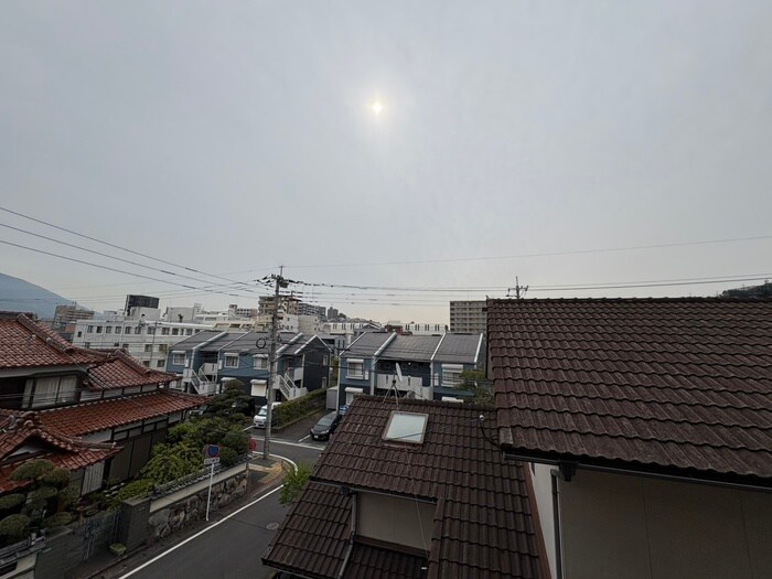 物件内観写真17　(室内からの展望)