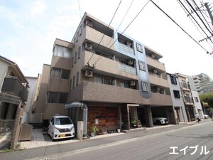 エリーナプラザ六本松外観写真