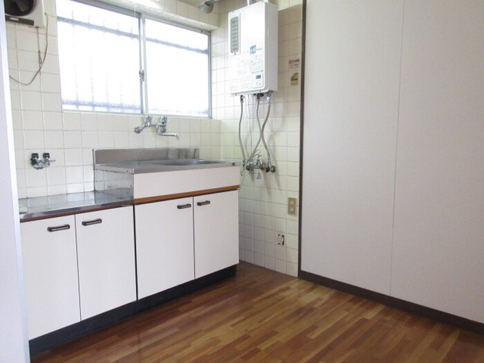 物件内観写真9　(居室)