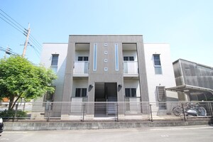 TIVE外観写真