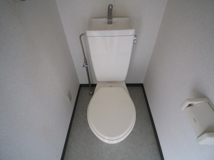 物件内観写真16　(トイレ)