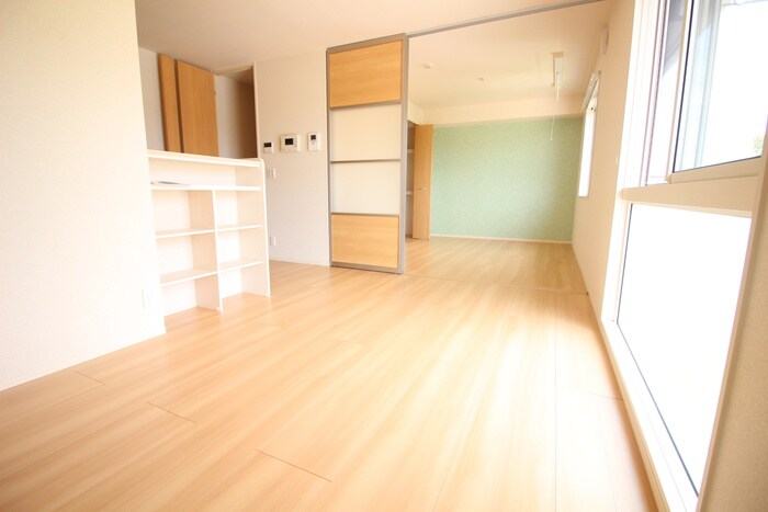 物件内観写真5　(居室)